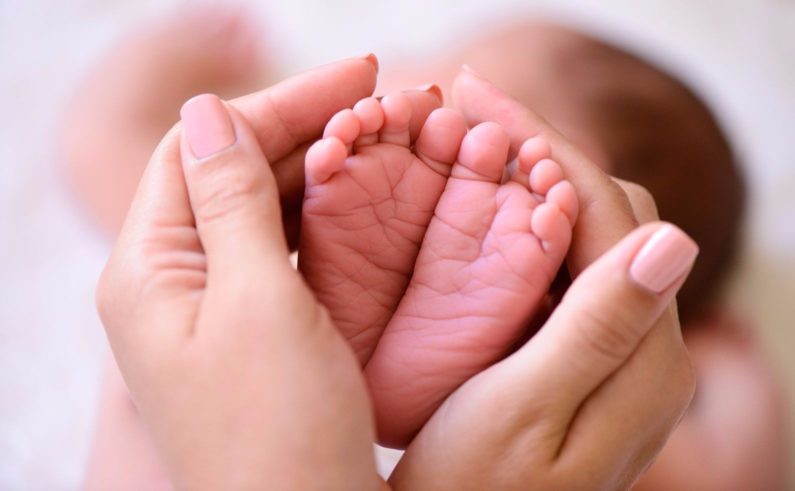 tiny-foot-of-newborn-baby-final